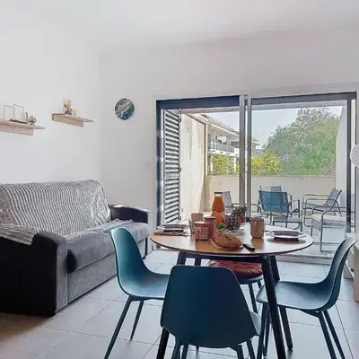 Studio Studio Côté Sud 5 by Interhome