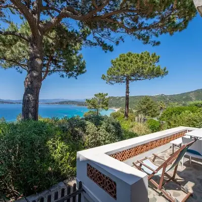 PERLA DI VERGHIA Soleil et détente en Corse - Vue mer & plage à pied Villa 5 Chambres Grand Confort