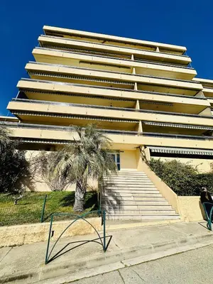 Gallery image of Appartement Vue Mer route des Sanguinaires in Ajaccio