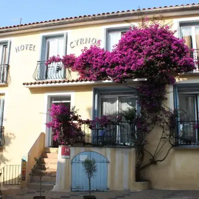 Hotel Cyrnos