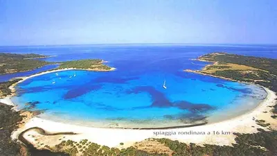an aerial view of a beach with blue water at Minivilla Marina di Santa Giulia in Porto-Vecchio