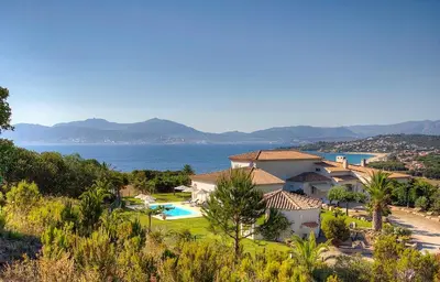 an image of a villa with a view of the ocean at Casa di Andria in Pietrosella