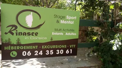 a sign for a forest in a park at Rinasce In Corsica in Poggio-di-Venaco