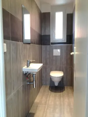 a bathroom with a sink and a toilet at Casa Suprana in Partinello