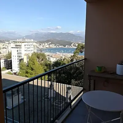 Appartement Lumineux Vue Panoramique