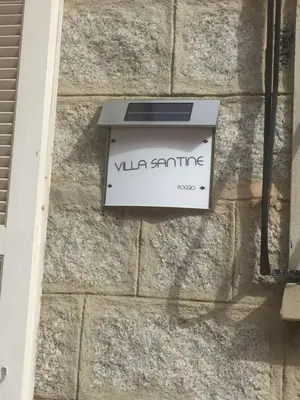 a box on the side of a building with the name villaenna at VILLA SANTINE AVEC TERRASSES et VUE PANORAMIQUE meublé tourisme 4 étoiles in Santa-Lucia-di-Tallano
