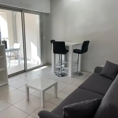 Studio les pieds dans l'eau Plage du Trottel