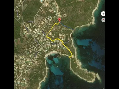 a map of a road with a red highlighted at Villa Ucellu sur 600 m2 avec accès mer privilégié et piscine privée chauffée in Sainte-Lucie de Porto-Vecchio