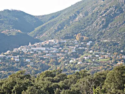 a small town in a valley in the mountains at VILLA ANGELINI in Valle-di-Campoloro