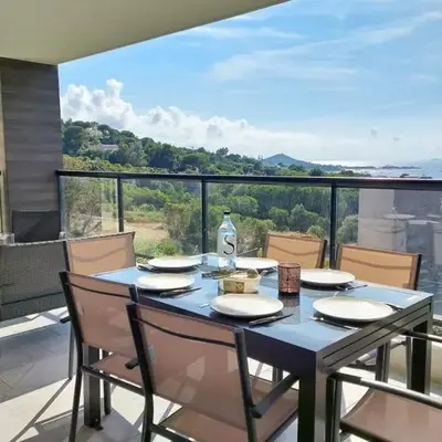 Kiara - Beach by foot terrace Isolella - by TGB