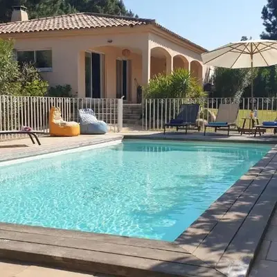 Villa Ribba 10 pers piscine 5 min plage en voiture