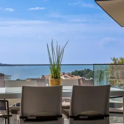 Agosta Sea View