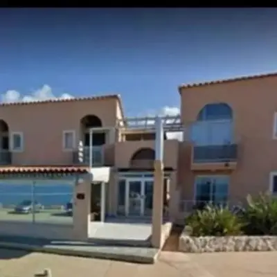 Studio situé à 20 metres de la plage d Agosta Porticcio