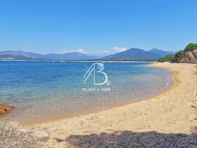 a picture of a beach with the words i wanna take a turn at Résidence de Porticcio youyoube2 in Porticcio