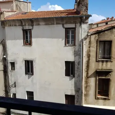 AJACCIO VIELLE VILLE IMPERIALE GRAND STUDIO POUR 3 a 4 PERSONNES a PROXIMITE DU PORT ET DES PLUS BELLES PLAGES