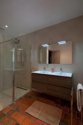 a bathroom with a sink and a shower at Villa à Conca avec piscine pour 8 personnes en Corse du Sud in Conca