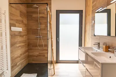 a bathroom with a shower and a sink at Villa Tinoeva Mare di Conca in Conca