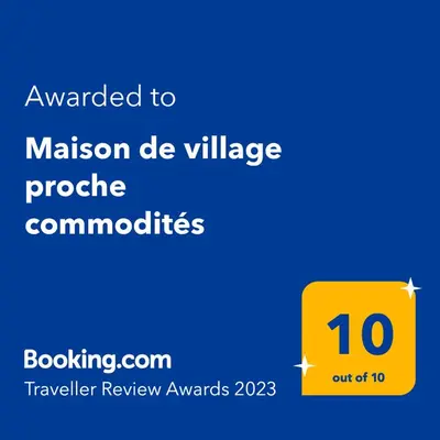 a yellow sign with the text wanted to mission de village produce communications at Indè Noi - Maison de village proche commodités in Murato