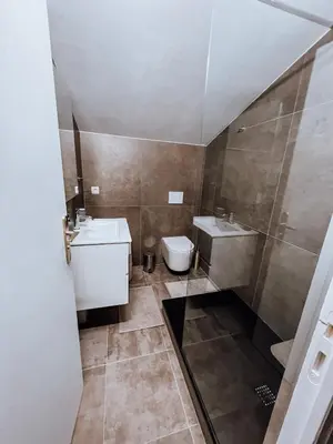 a small bathroom with a sink and a toilet at CASA GIABICONI - Villa 6pers. piscine & spa in Occhiatana