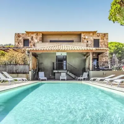 Appartement spacieux à Porto-Vecchio avec piscine partagéeB