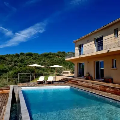 Modern villa 5 double bedrooms