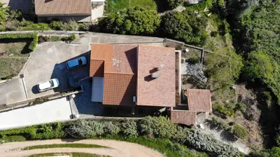 an overhead view of a house with a roof at A CASA DI GEMMA in Appietto